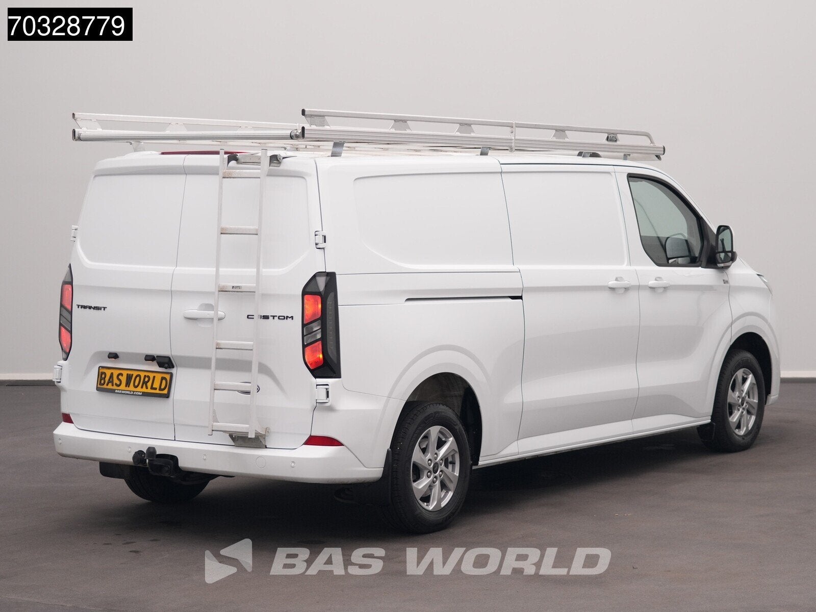 Ford Transit Custom 170pk Automaat L2H1 Trekhaak LED Xenon A, Stof, Gebruikt, Euro 6, 4 cilinders