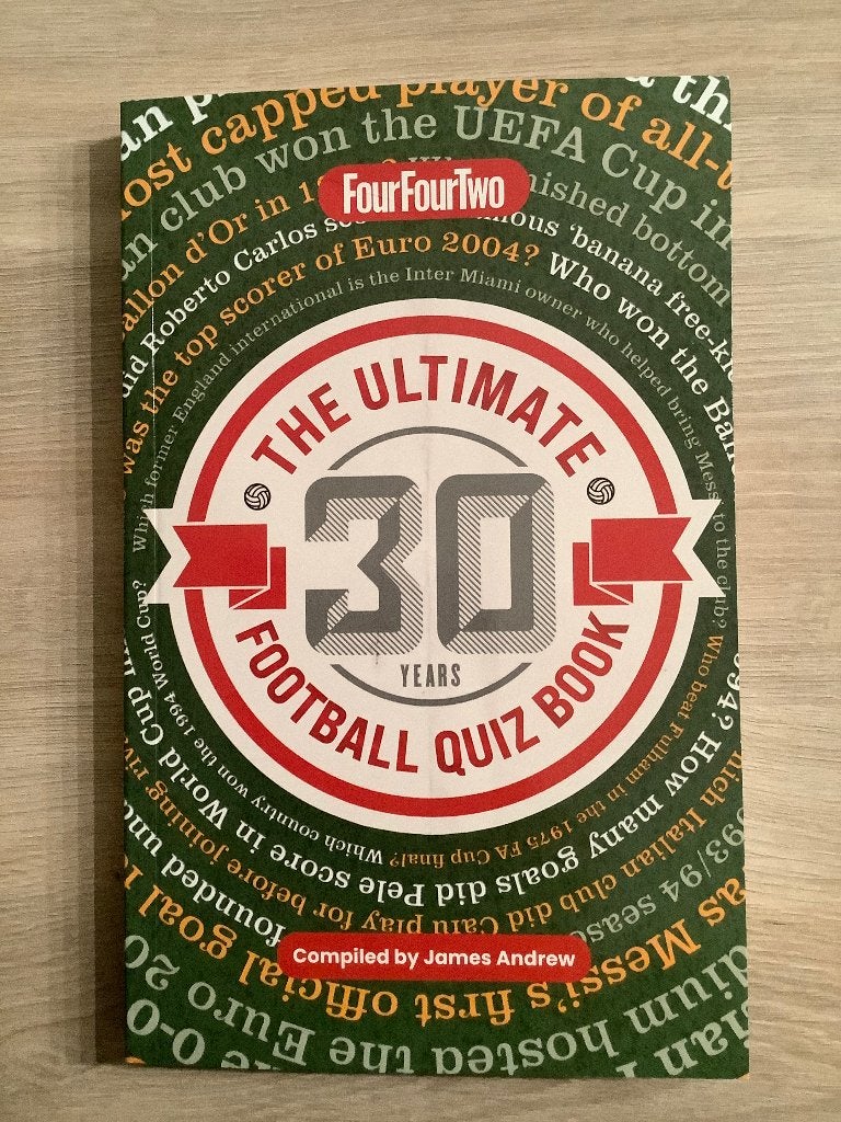 The Ultimate Fourfourtwo Football Quiz Book, Ophalen of Verzenden, Zo goed als nieuw, Match of the day, Balsport