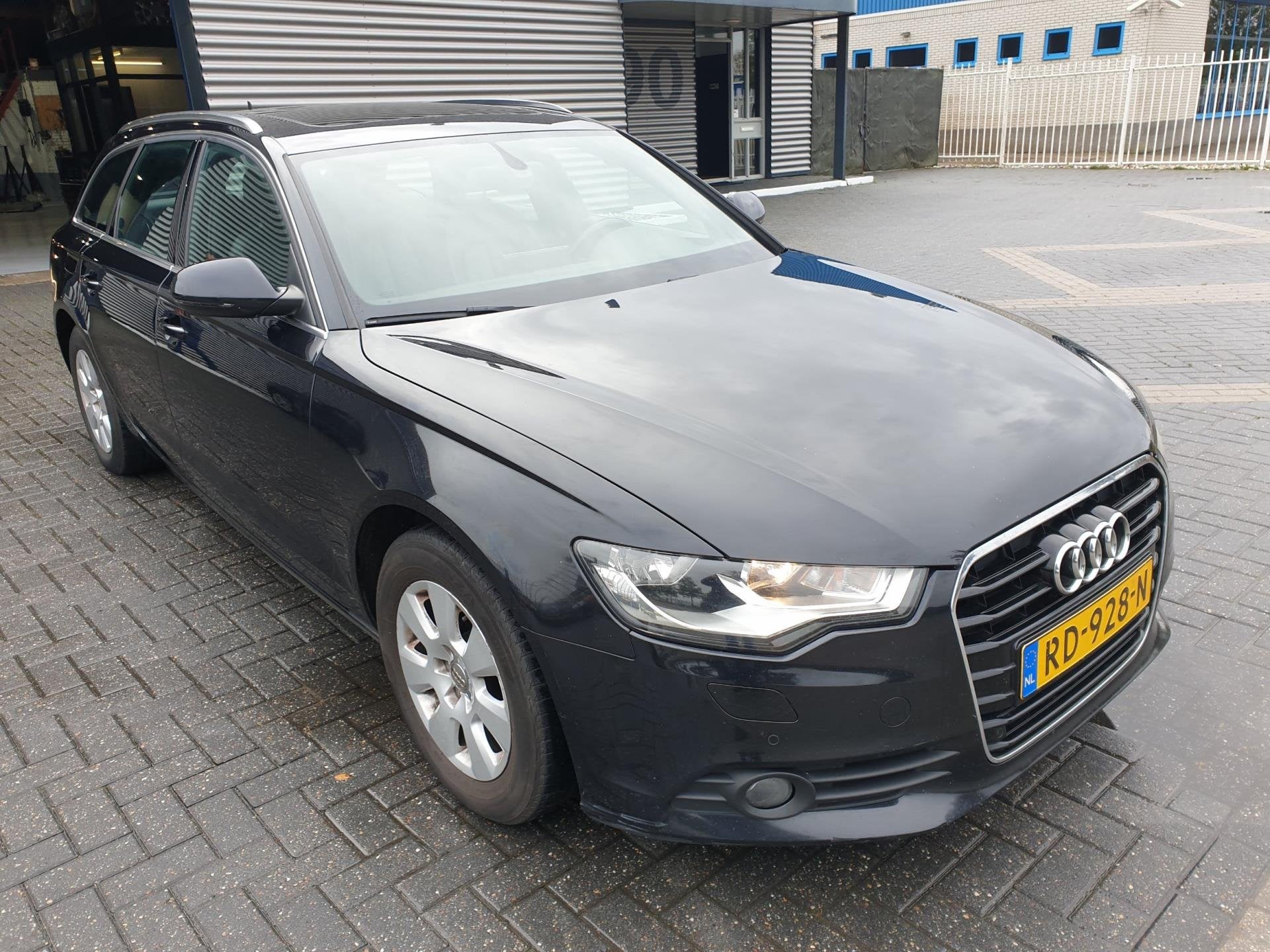 Audi A6 Avant 2.0 TDI Top auto full optie, Auto's, Euro 5, Gebruikt, Zwart, 4 cilinders