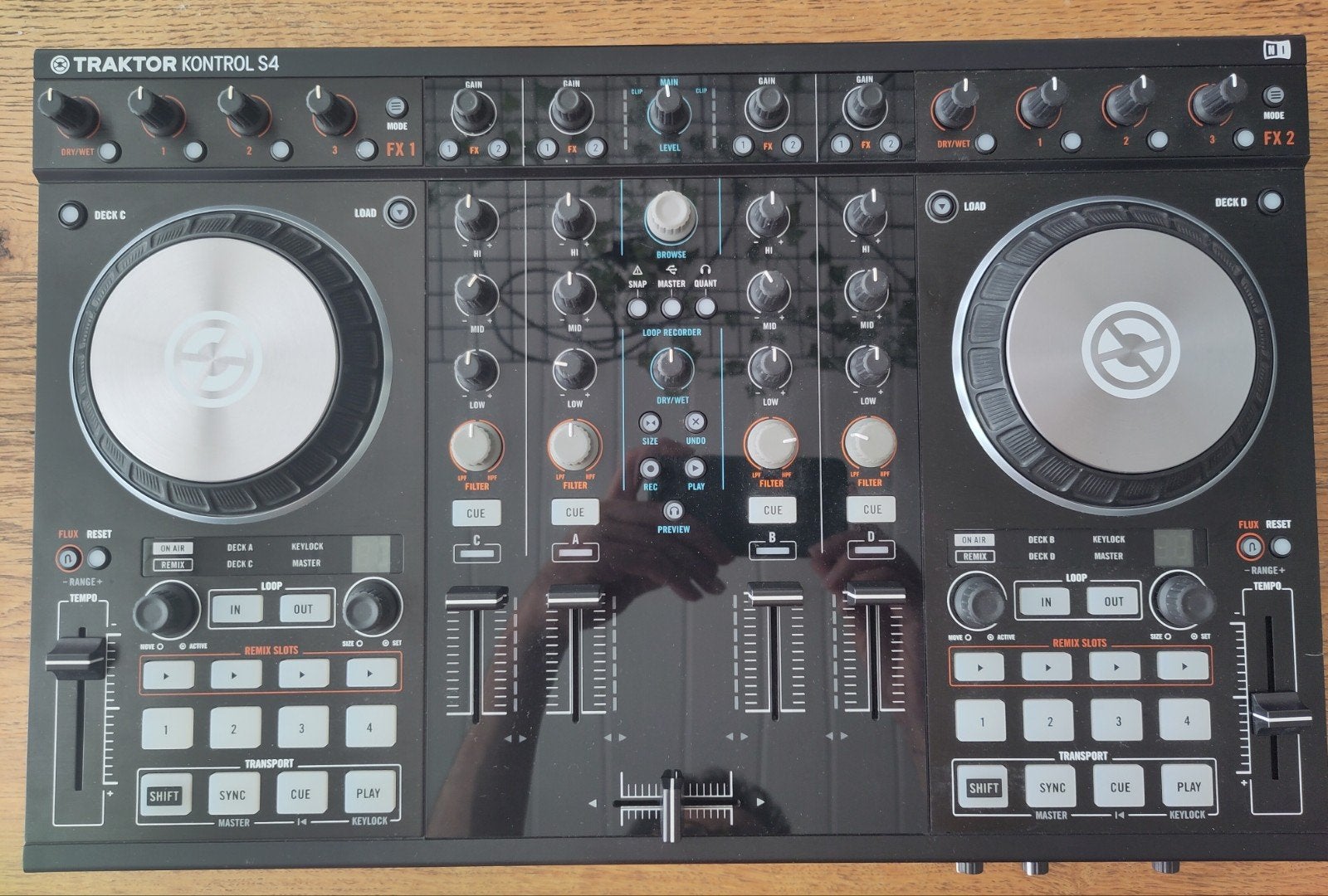 Traktor Kontrol S4 MK2 DJ Controller met Traktor Pro 4.5 SW, Ophalen, Zo goed als nieuw, Overige merken