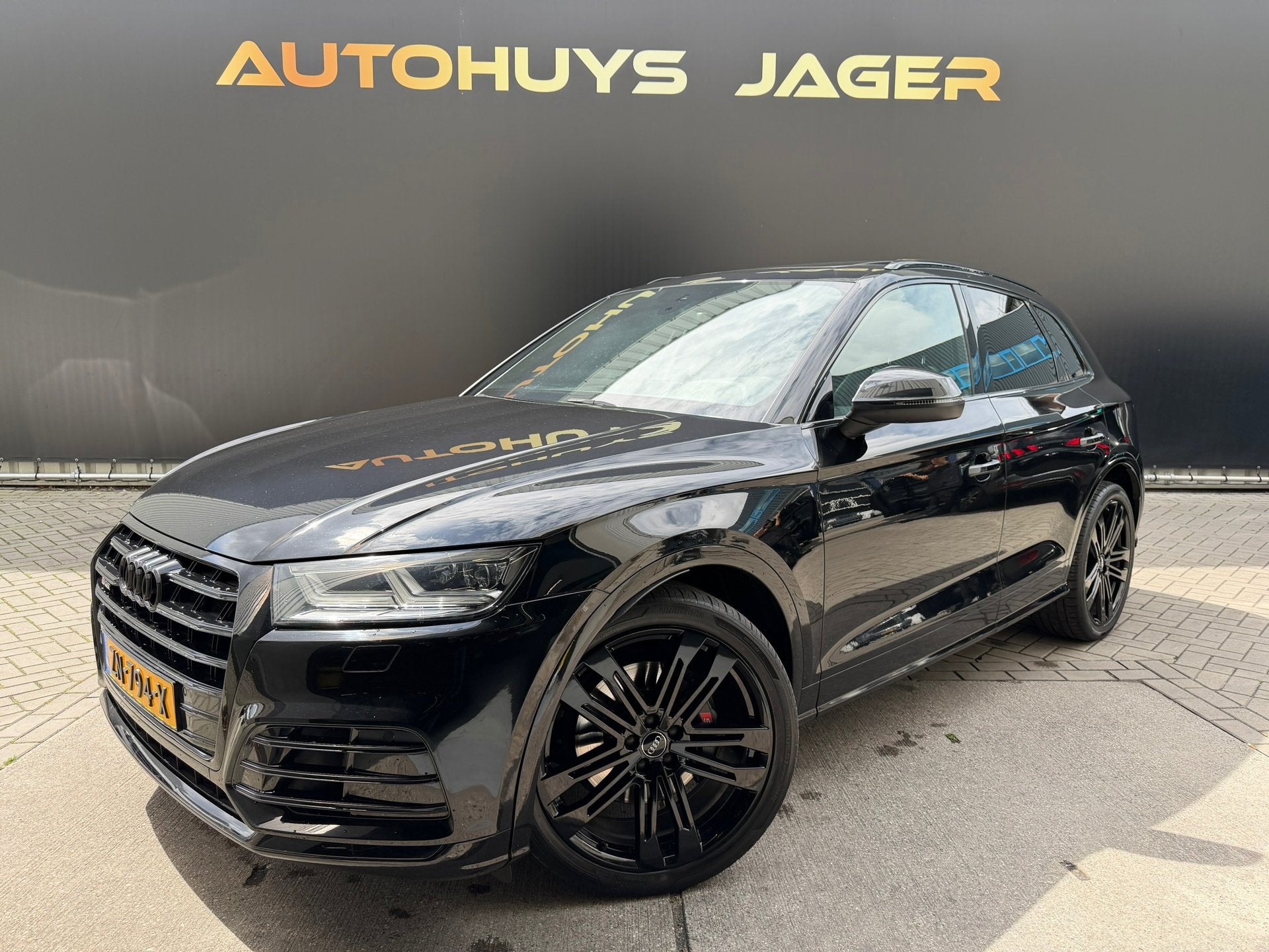 Audi SQ5 3.0 TFSI SQ5 Quatro b&o Pano Rs Zetels Carplay Came, Auto's, Audi, Gebruikt, 2995 cc, Zwart, Leder