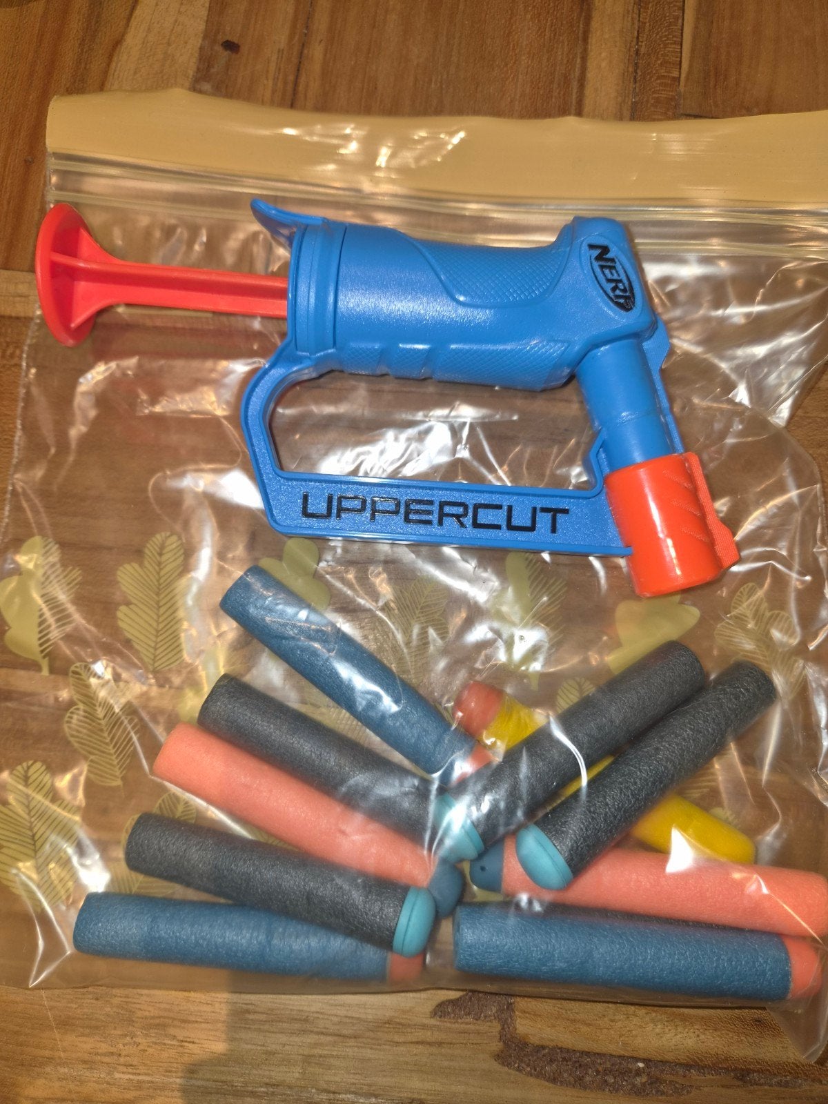 Nerf Uppercut Blaster met Darts, Ophalen