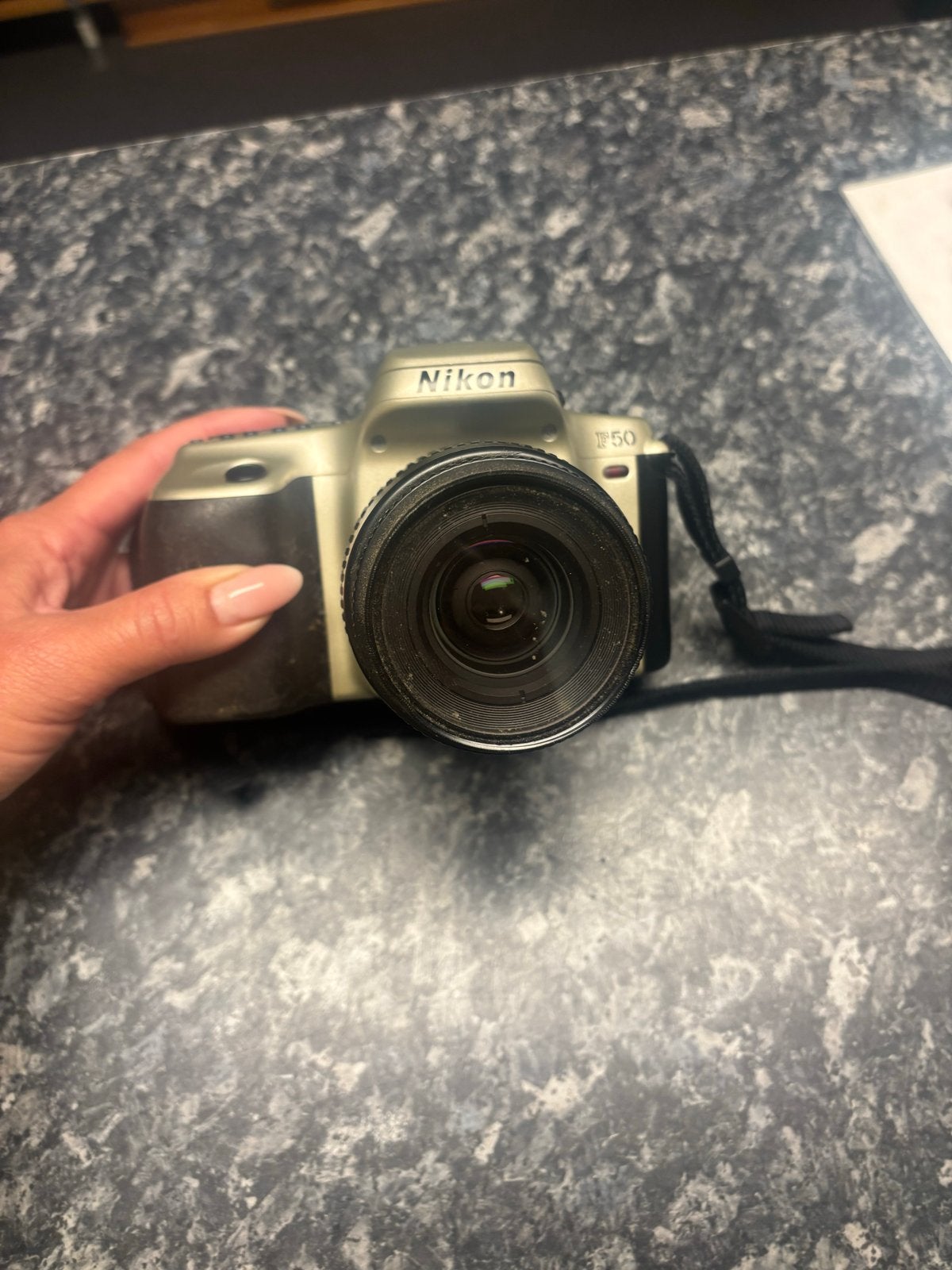 Nikon F50 Spiegelreflexcamera - Niet Getest, Audio, Tv en Foto, Ophalen of Verzenden, Niet werkend, Spiegelreflex, Nikon