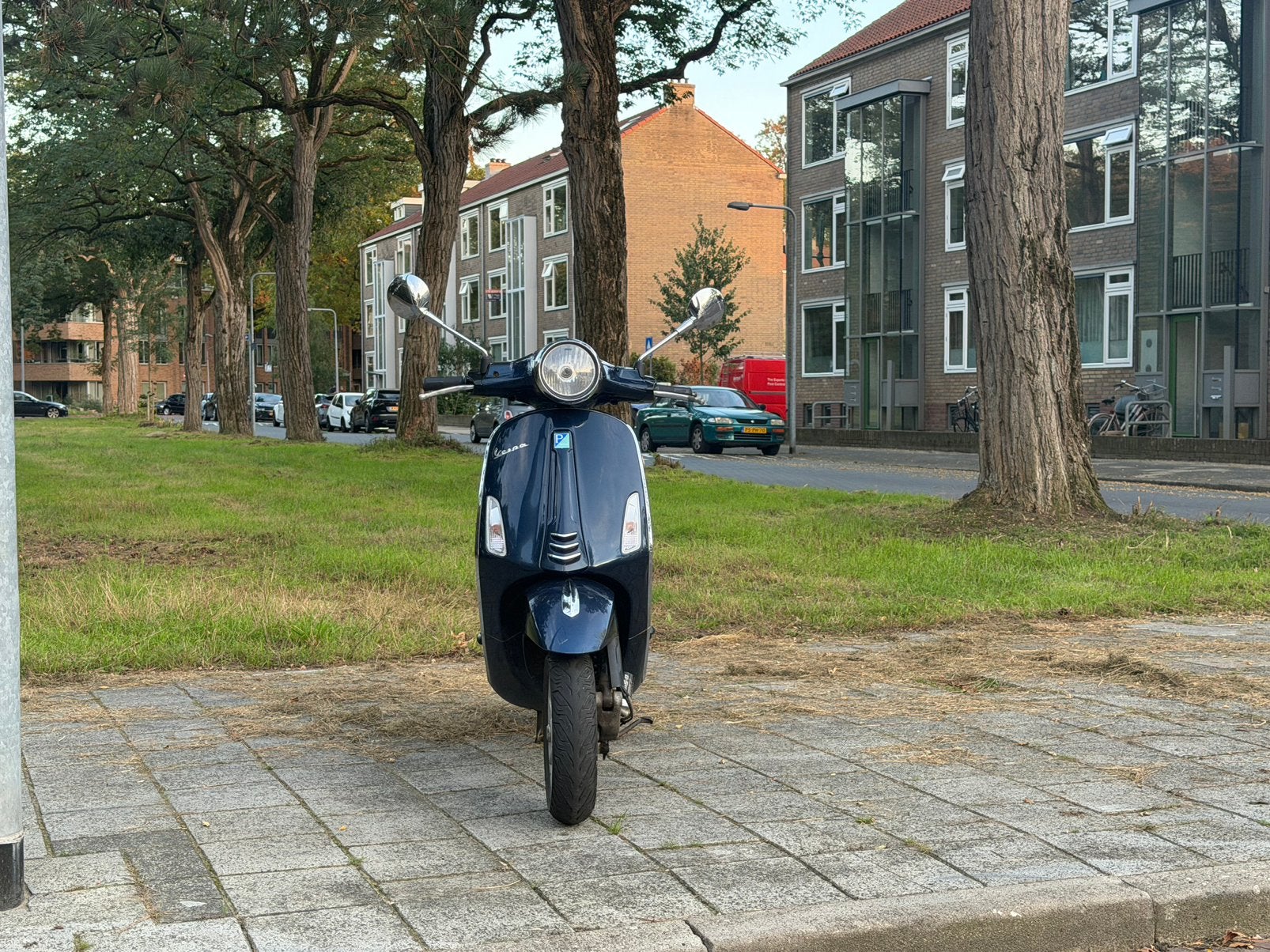 Vespa primavera 2017 SNOR NIEUWESTAAT, Fietsen en Brommers, Ophalen, Overige modellen, Zo goed als nieuw, Benzine
