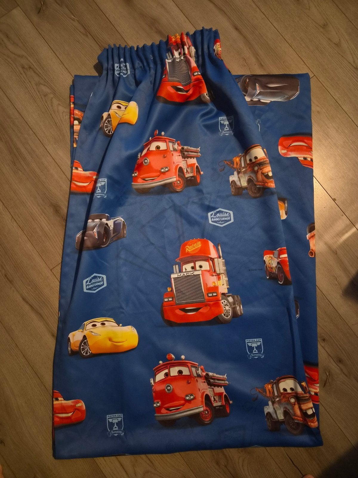 Kinderkamer gordijnen cars, Ophalen