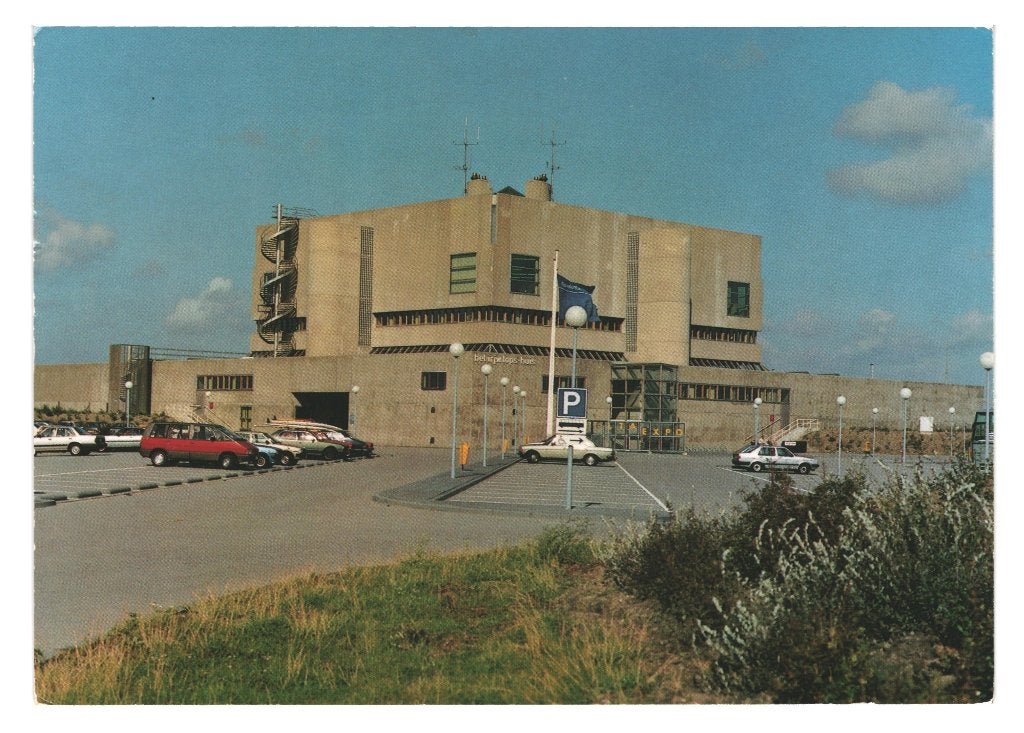 984128 Deltawerken 80+ Dienstgebouw Stormvloedkering Gelopen, Ophalen of Verzenden, 1980 tot heden, Gelopen, Zeeland