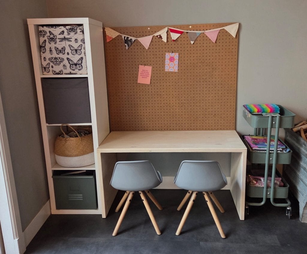 kinder speelhoek/ buro compleet, 108 cm, 48 cm, Hout, Ophalen of Verzenden