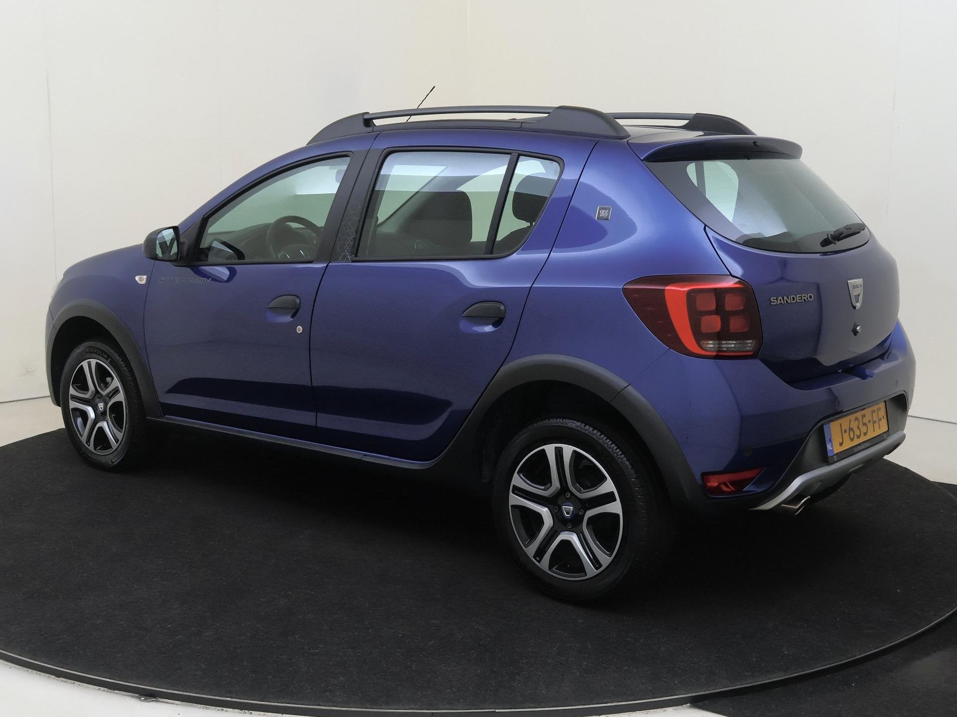 Dacia Sandero 0.9 TCe Easy-R Stepway Serie Limitee 15th Anni, Auto's, Stof, Euro 6, Blauw, Origineel Nederlands