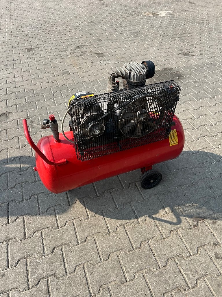 Compressor, Doe-het-zelf en Verbouw, Ophalen, Gebruikt, Minder dan 200 liter/min, 6 tot 10 bar
