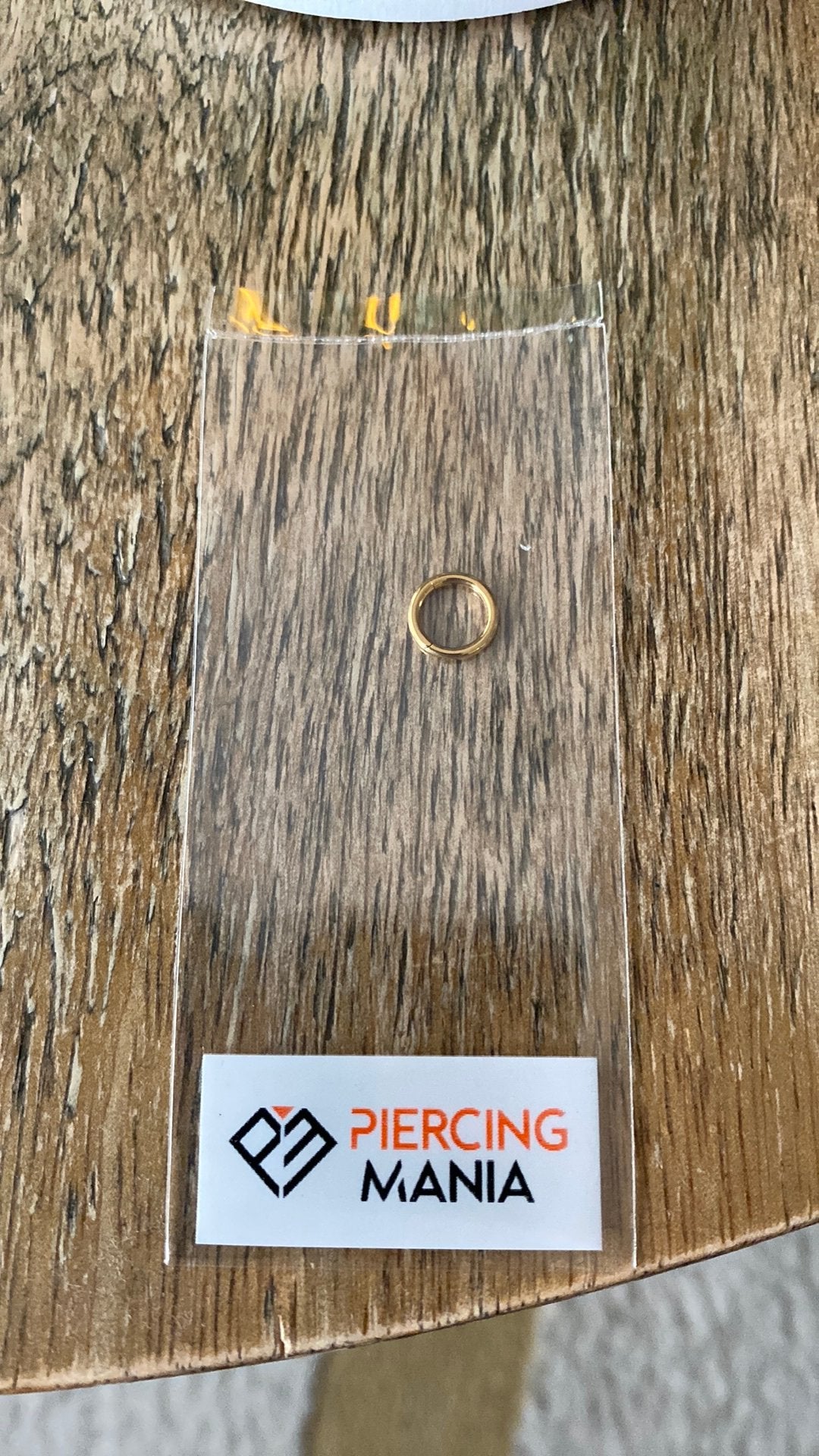 Gouden neuspiercing Piercing Mania, Sieraden, Tassen en Uiterlijk, Piercings, Ophalen of Verzenden, Zo goed als nieuw, Goud