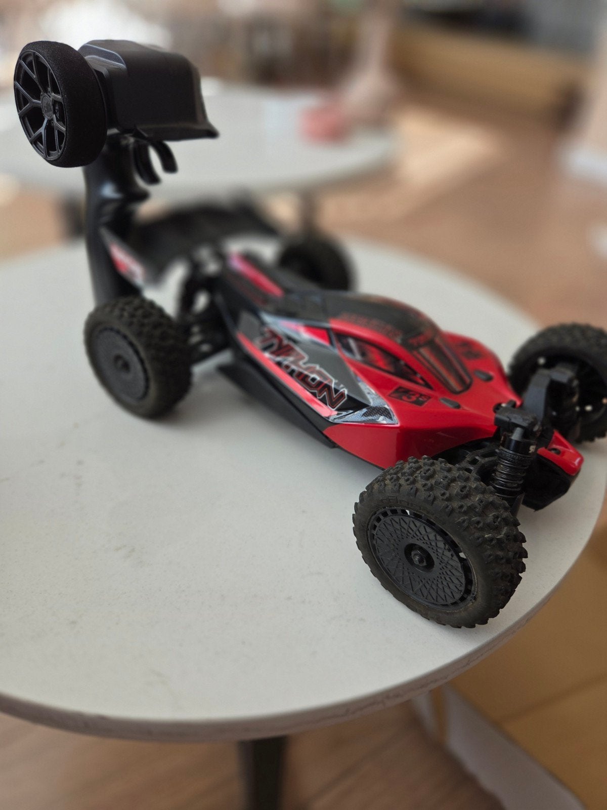 ARRMA Typhon Grom 223S BLX Brushless 4WD – Zo goed als nieuw, Elektro, Auto offroad, Ophalen of Verzenden, Zo goed als nieuw