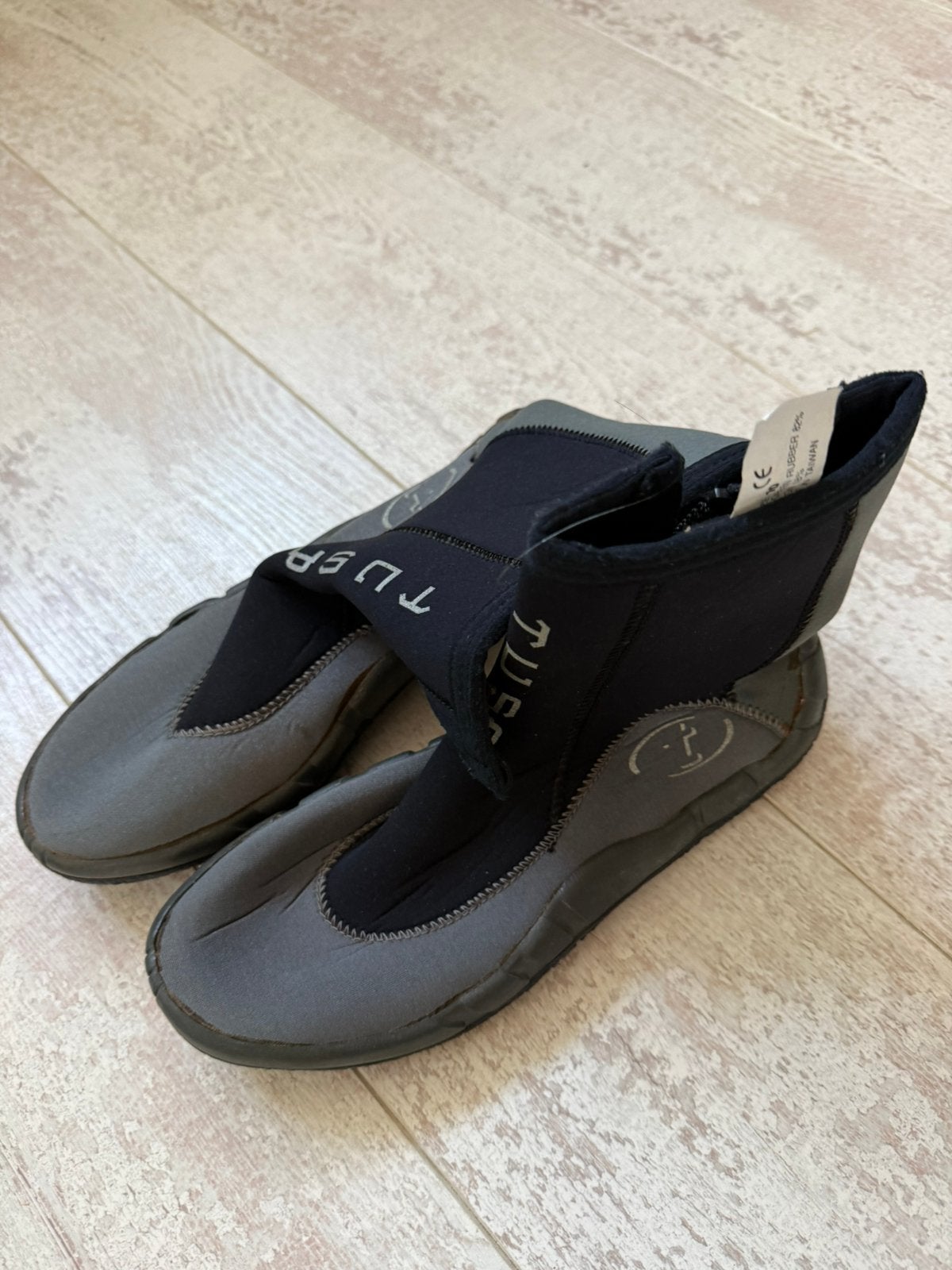 Duikschoenen, Ophalen of Verzenden, Zo goed als nieuw