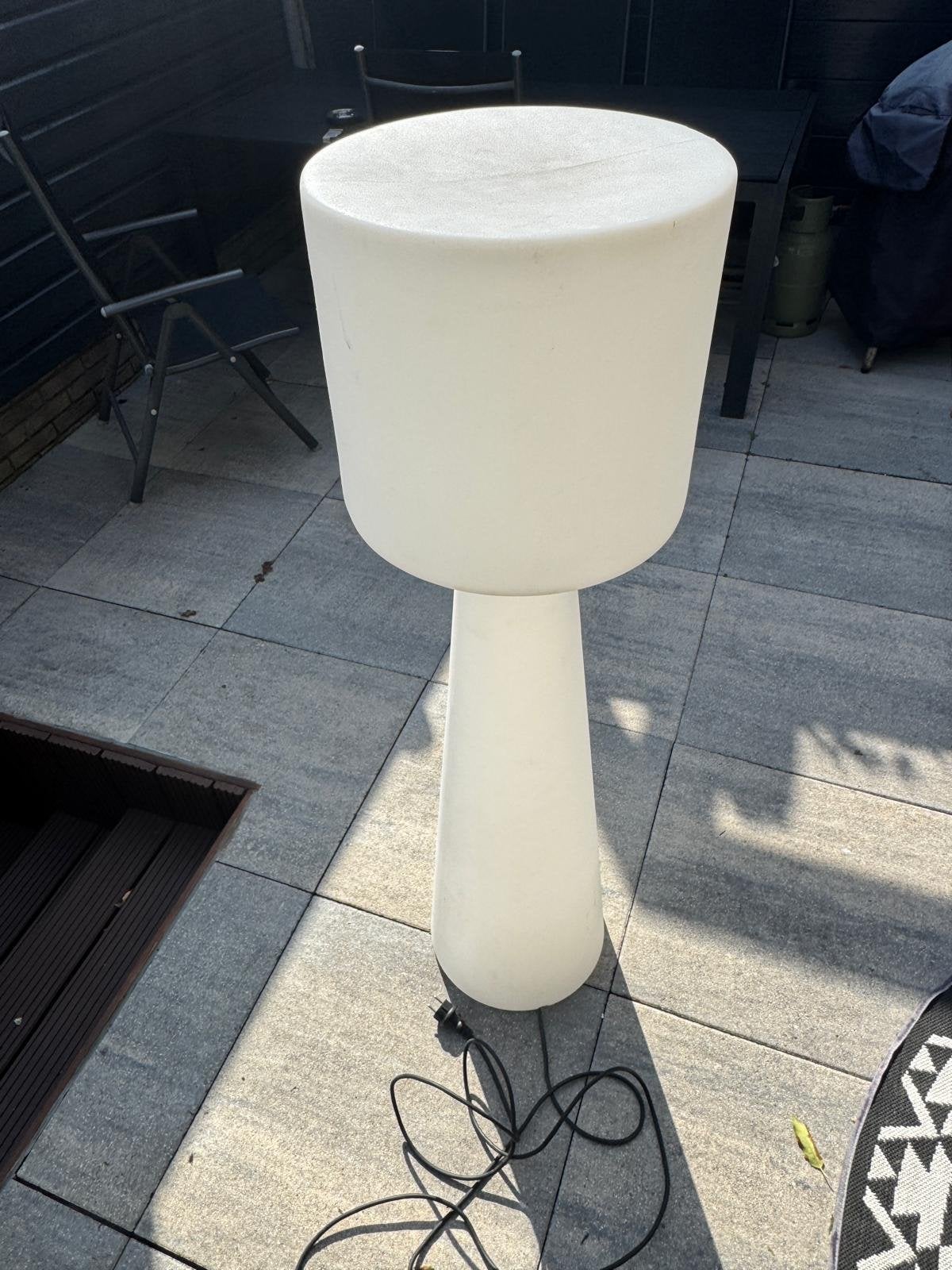 New Garden Staande Lamp Buiten - Wit zo goed als nieuw., Ophalen, Kunststof, Gebruikt, Minder dan 50 watt