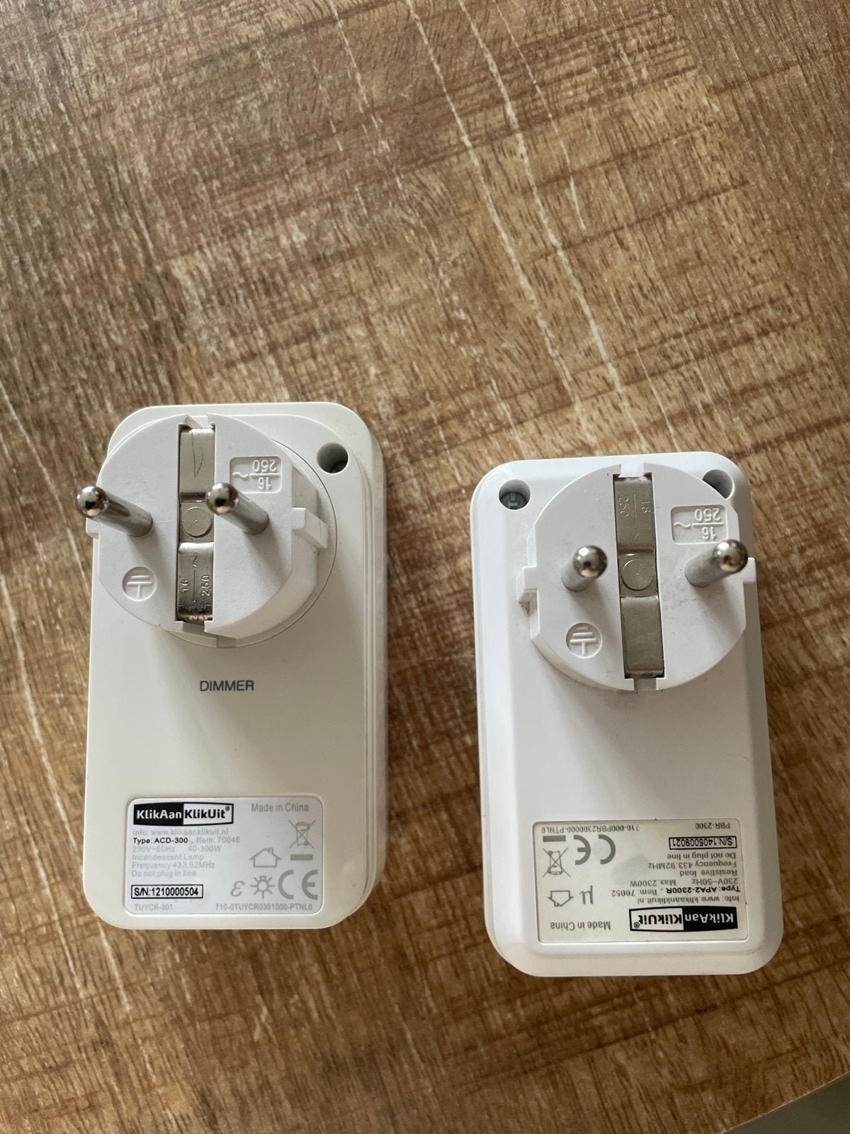 Kikaan Klikuit stopcontact dimmer en schakelaar, Ophalen of Verzenden, Gebruikt