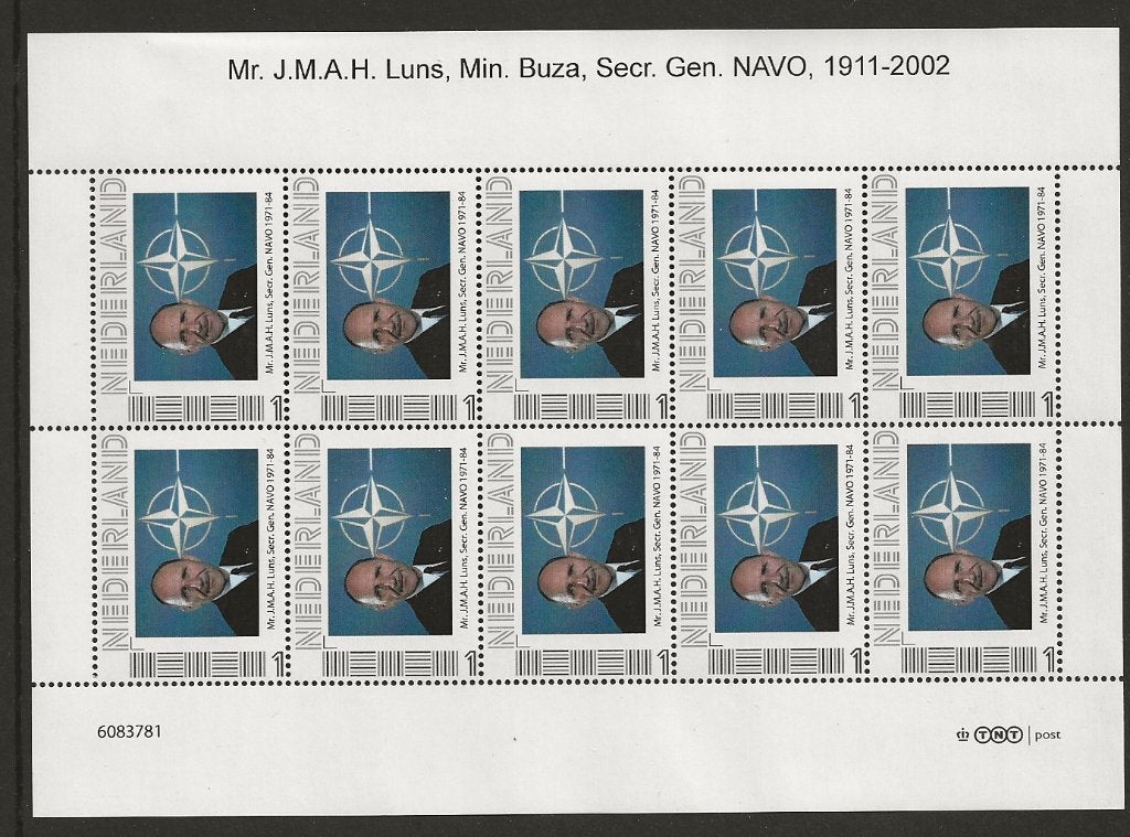 Vel persoonlijke zegels Mr Luns Secr Gen NAVO, postfris, Ophalen of Verzenden, Postfris
