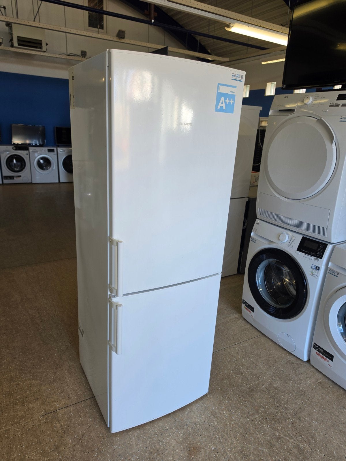 Siemens koelvriescombinatie | A++ | Garantie & Gratis thuis✅, Jirnsum, 200 liter of meer, 60 cm of meer, Met aparte vriezer