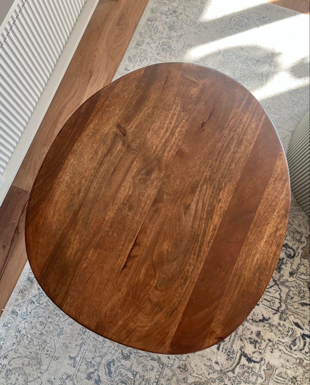 Classic solid wood coffee table, Ophalen, 50 – 75, Gebruikt, 50 tot 100 cm