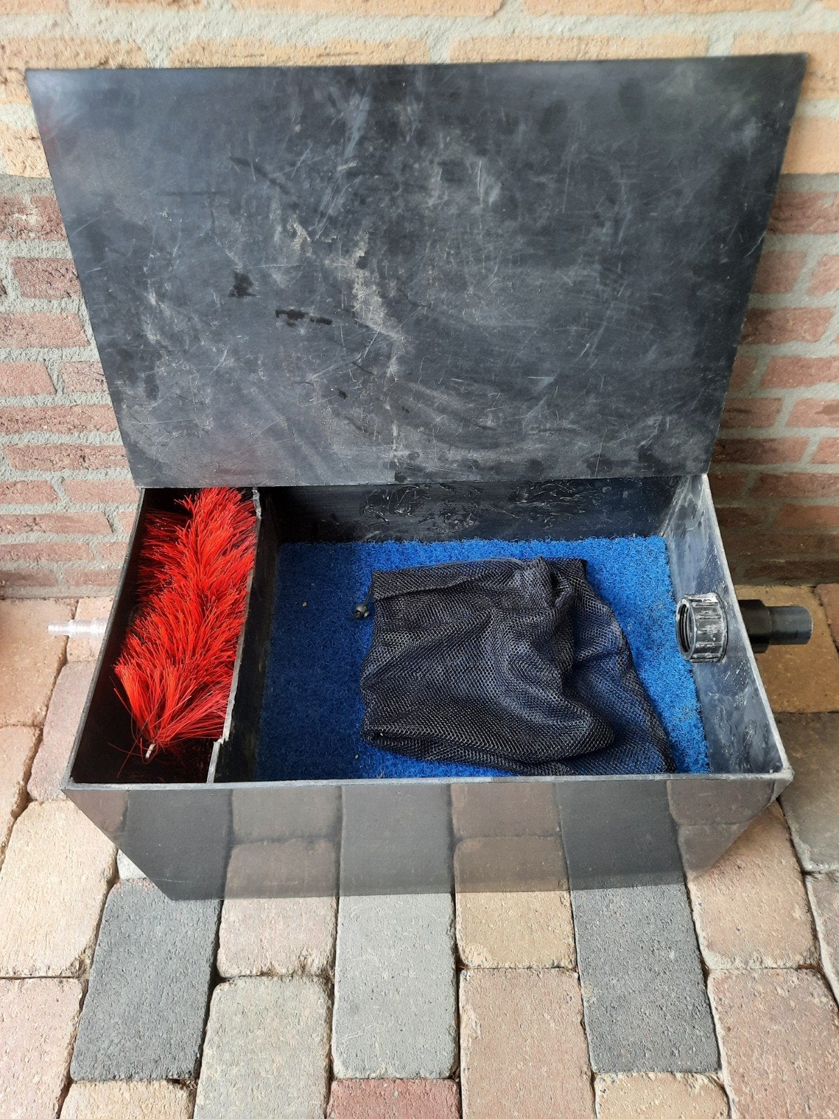 vijverfilter met deksel, Ophalen, Gebruikt, Vijverfilter