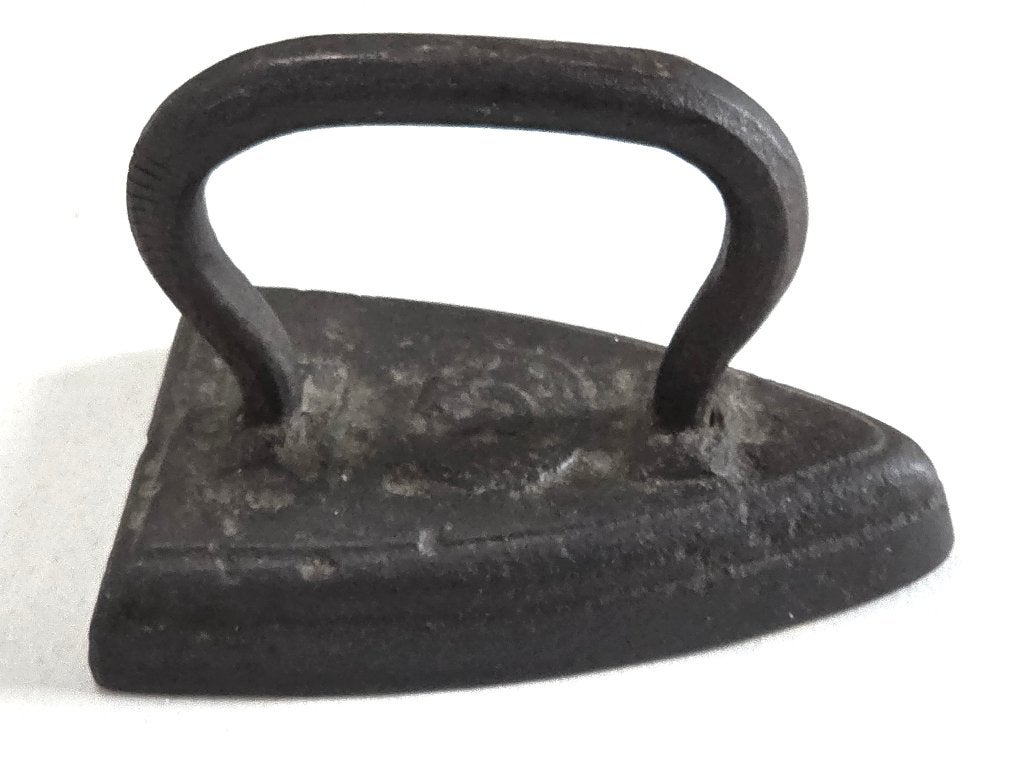 Antiek gietijzeren strijkijzer, zeldzaam merk FX & CO, 1900, Verzenden