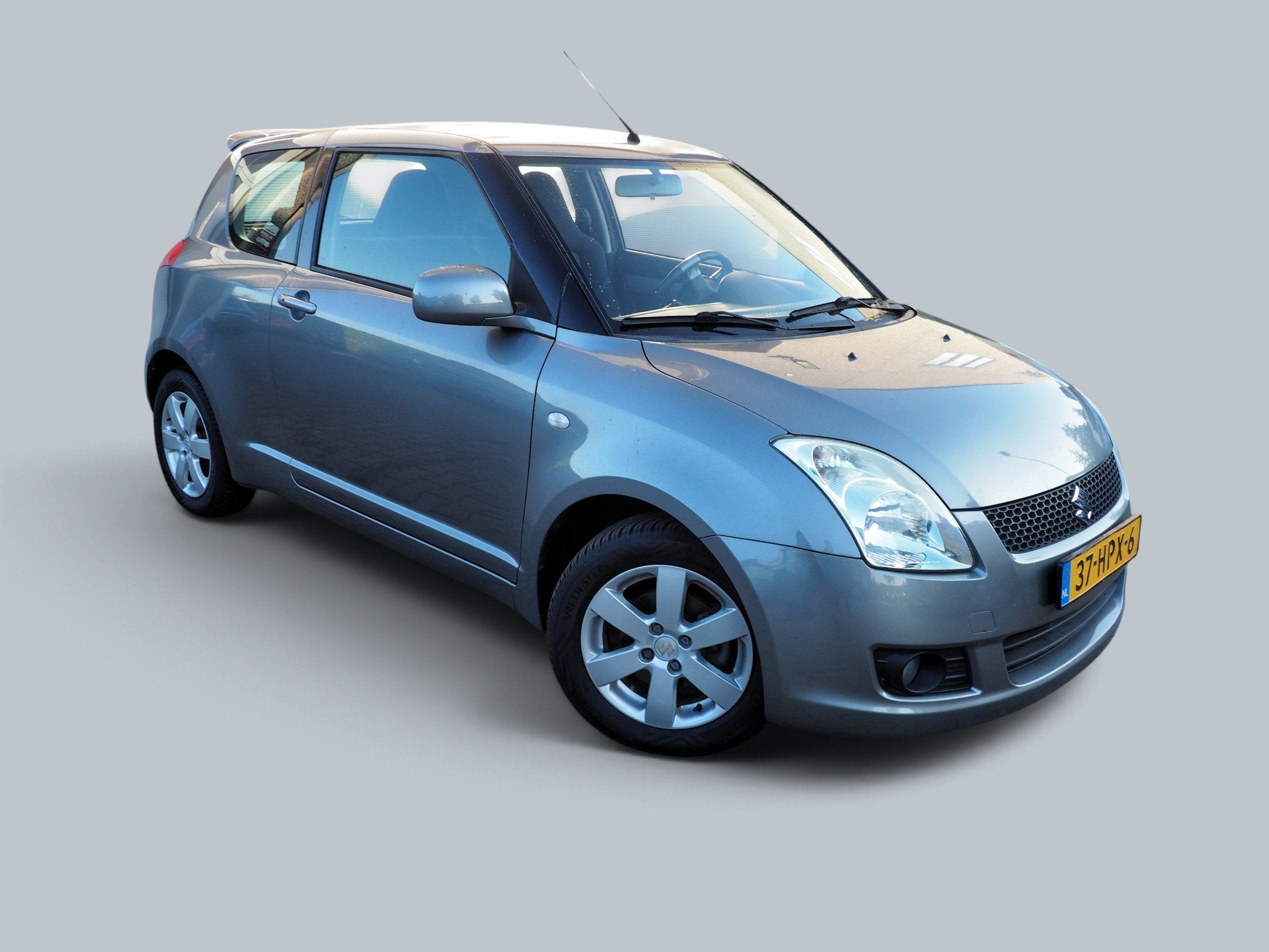 Suzuki Swift 1.3 Bandit AIRCO LM VELGEN KEYLESS ELEK. PAKKET, 945 kg, Gebruikt, 31 €/maand, Swift