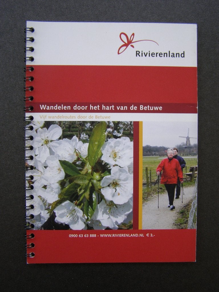 RIVIERENLAND, Wandelen door het hart van de BETUWE, Fiets- of Wandelgids, Ophalen of Verzenden, Benelux, Gelezen