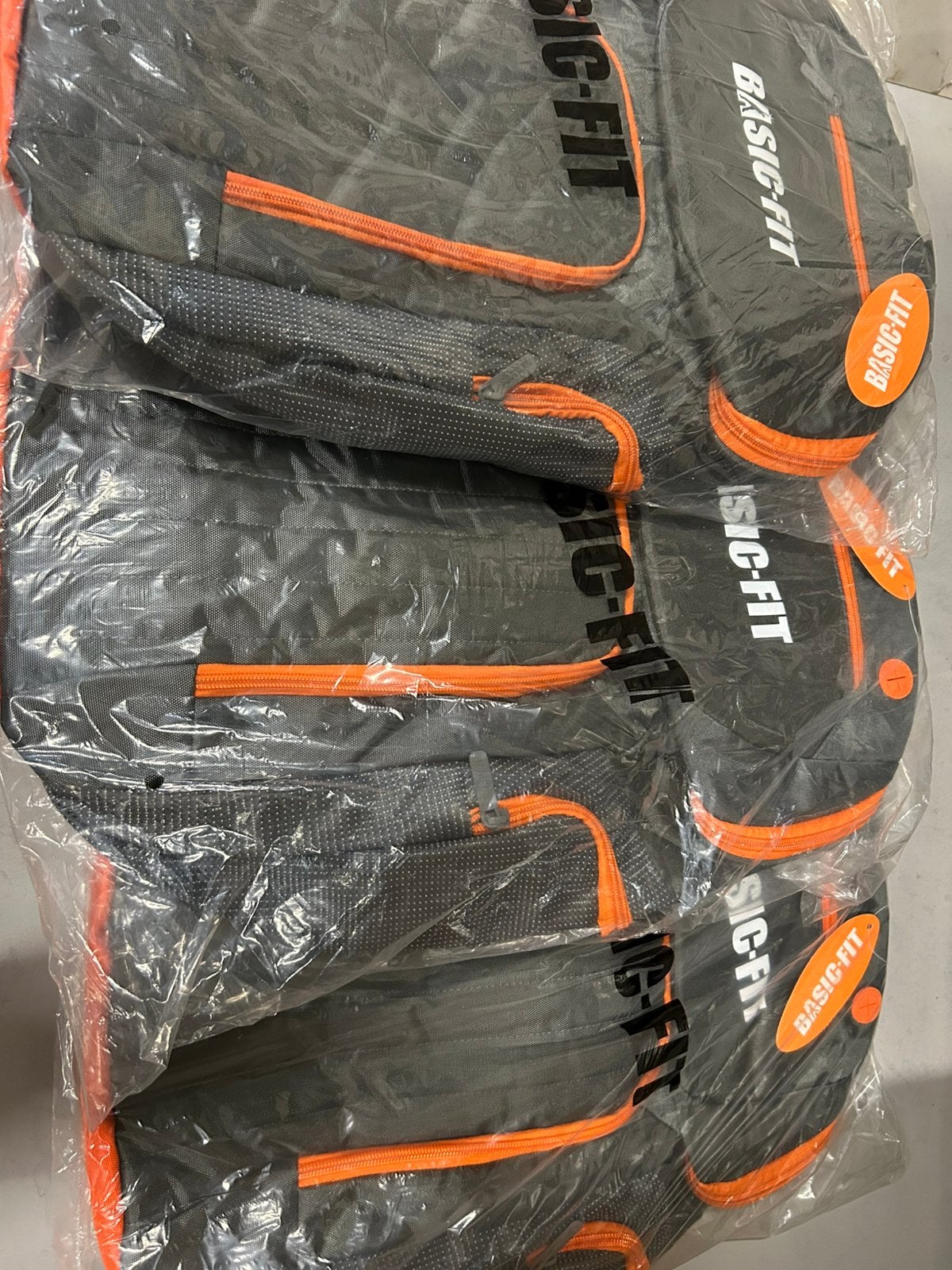 4x basic fit basicfit rugtas tas backpack reistas handbagage, Sieraden, Tassen en Uiterlijk, Tassen | Rugtassen, Ophalen of Verzenden