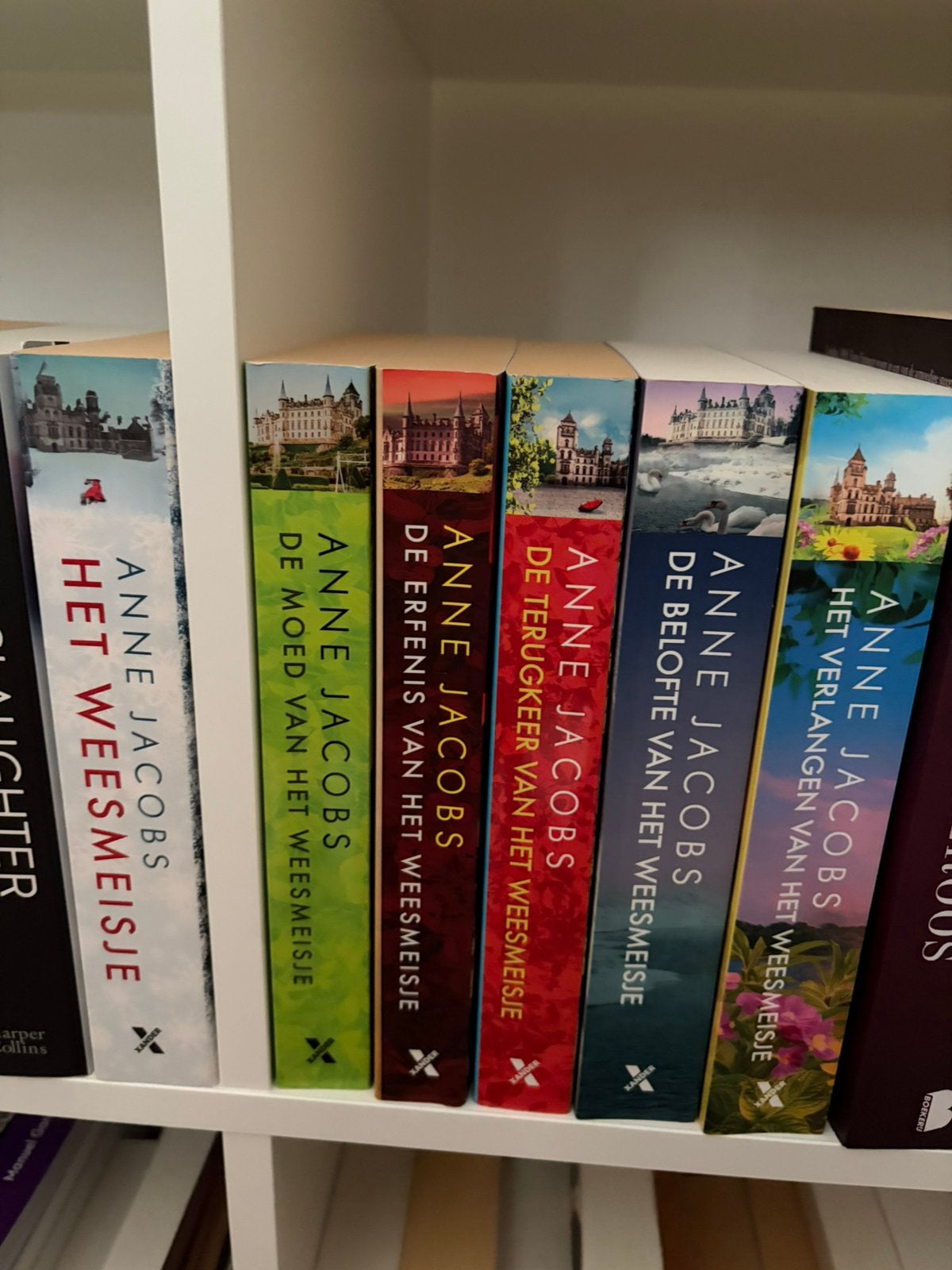 Het weesmeisje complete serie, Boeken, Ophalen, Gelezen