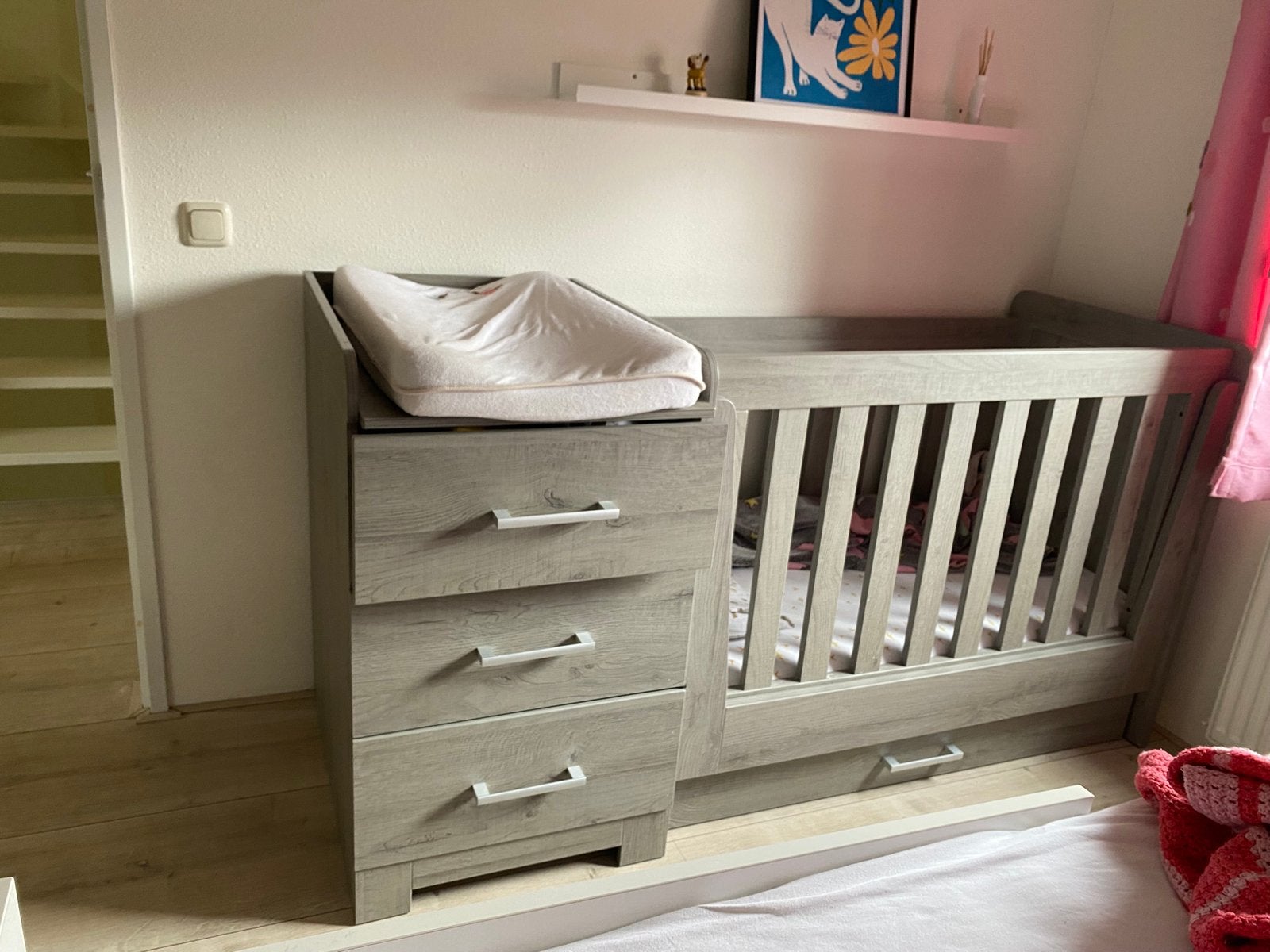 Mooie 2-in-1 babybedje met commode – netjes en praktisch, Ophalen, Zo goed als nieuw, Jongetje of Meisje