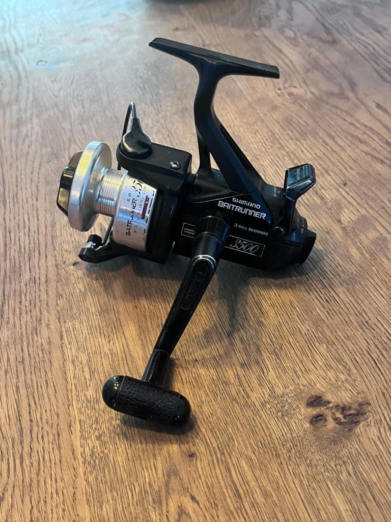Shimano 3500 baitrunner, Ophalen of Verzenden, Gebruikt, Molen