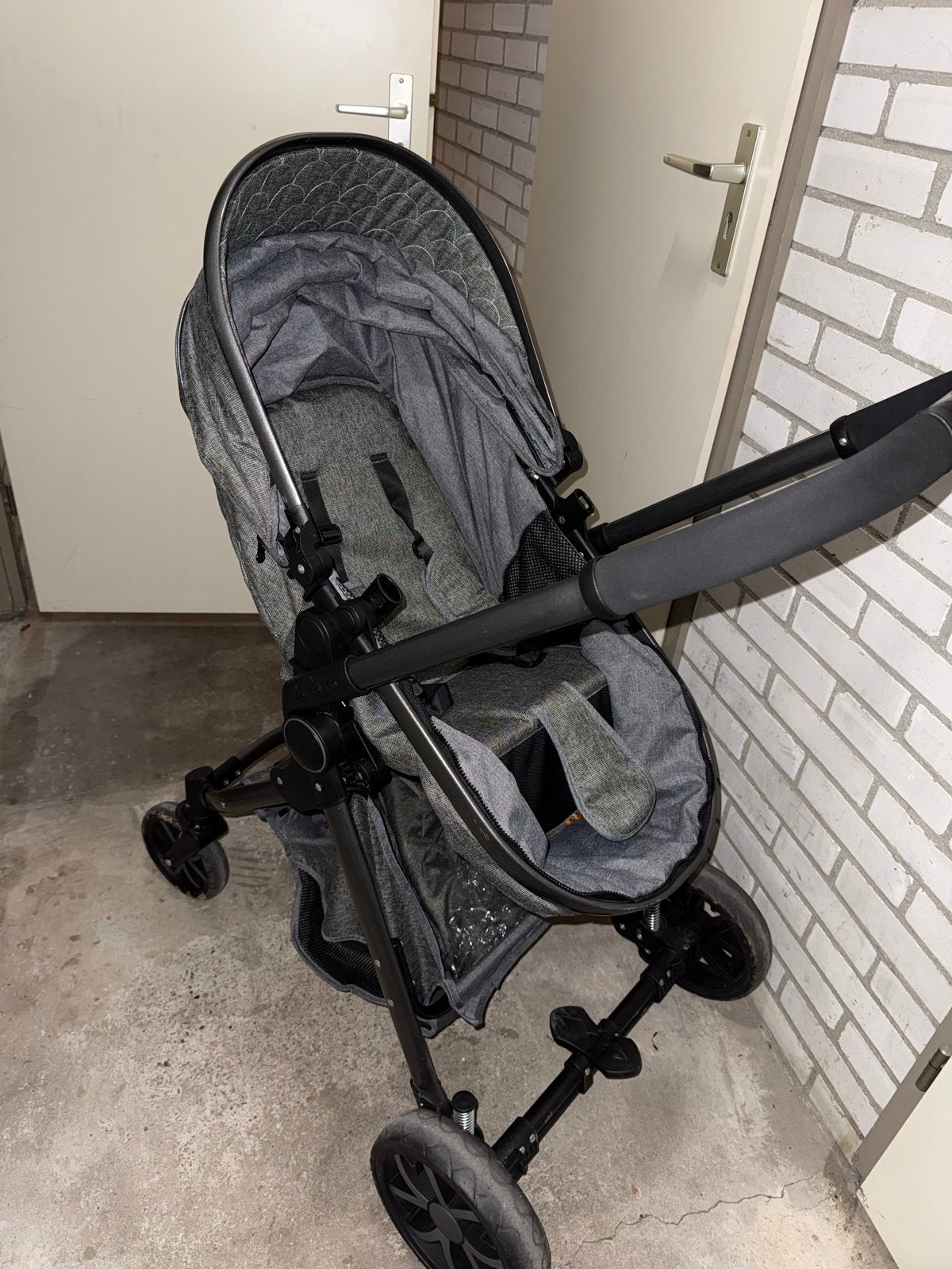 3-in-1 Kinderwagen met autostoeltje en reiswieg, Zo goed als nieuw, Combiwagen, Met autostoeltje, Ophalen