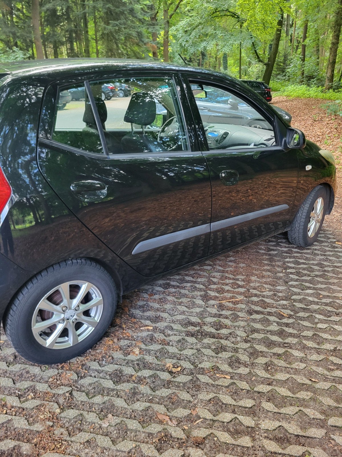 Hyundai i10 1.1 I 5DR 2012 Zwart, 4 cilinders, 400 kg, Zwart, Origineel Nederlands