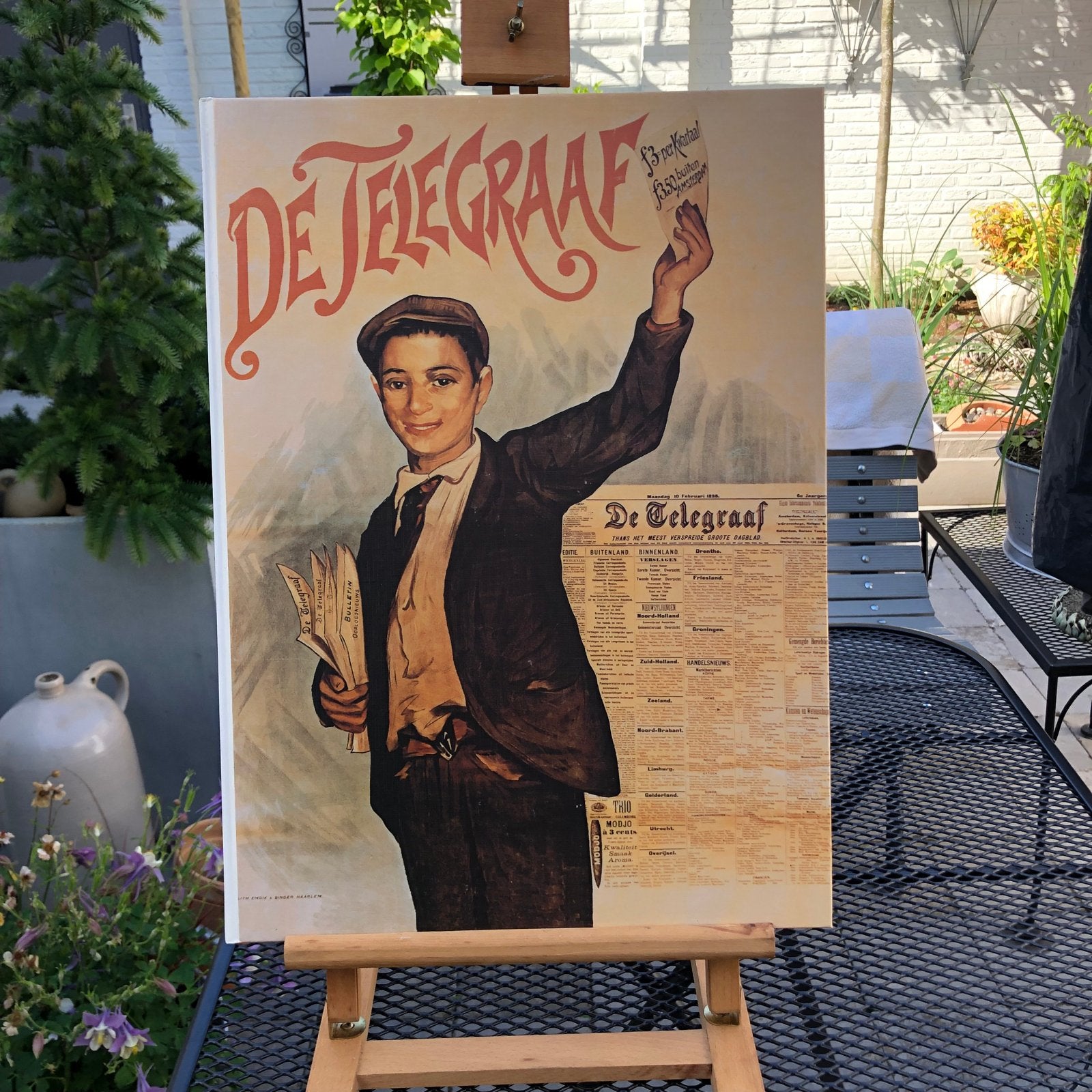 De Telegraaf: Jubuleum boek  1893 tot en met 1992, Ophalen of Verzenden, Zo goed als nieuw, Krant