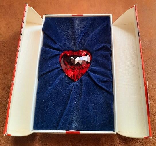 Swarovski harten rood wit en blauw, Verzamelen, Swarovski, Ophalen of Verzenden, Zo goed als nieuw, Figuurtje