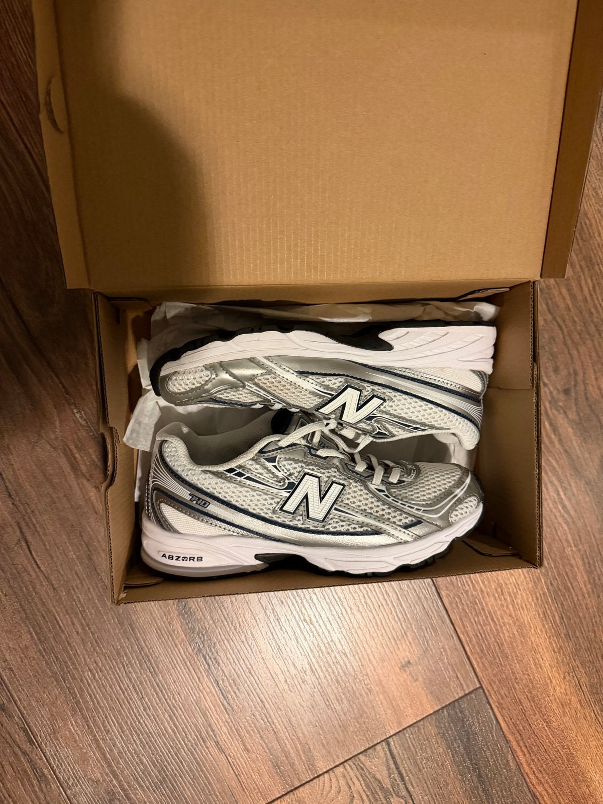 New Balance sneakers - Gedragen, Ophalen of Verzenden, Gedragen, Wit, Sneakers of Gympen
