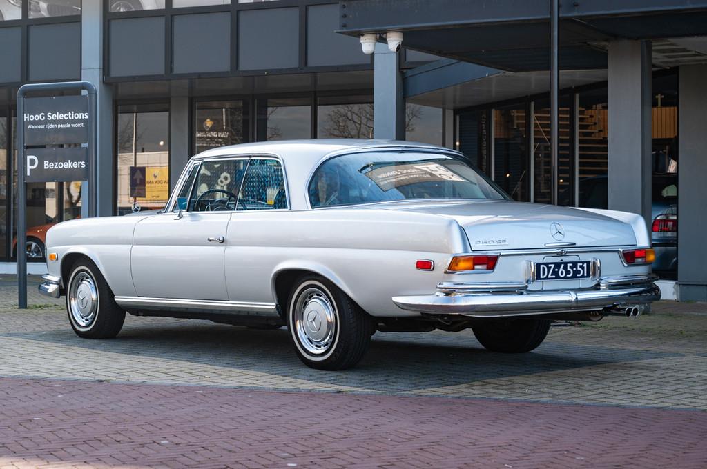 Mercedes-Benz S-Klasse 280 SE Coupé ( W111 ) (bj 1970), Auto's, Automaat, Zwart, 160 pk, Bedrijf