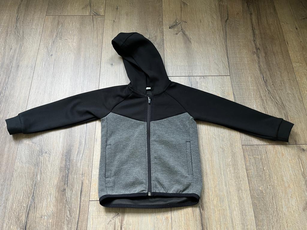 HEMA jas vest zwart/grijs maat 98/104, Kinderen en Baby's, Kinderkleding | Maat 98, Ophalen of Verzenden, Gebruikt, Jongen, Jas
