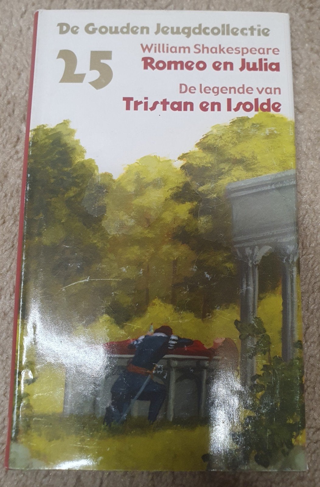 Tristan en Isolde - Romeo en Julia, Ophalen of Verzenden, Gelezen