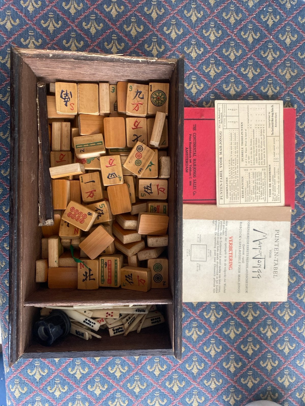 Vintage Mahjong spel in houten kist met handleiding, Hobby en Vrije tijd, Drie of vier spelers, Ophalen, Gebruikt