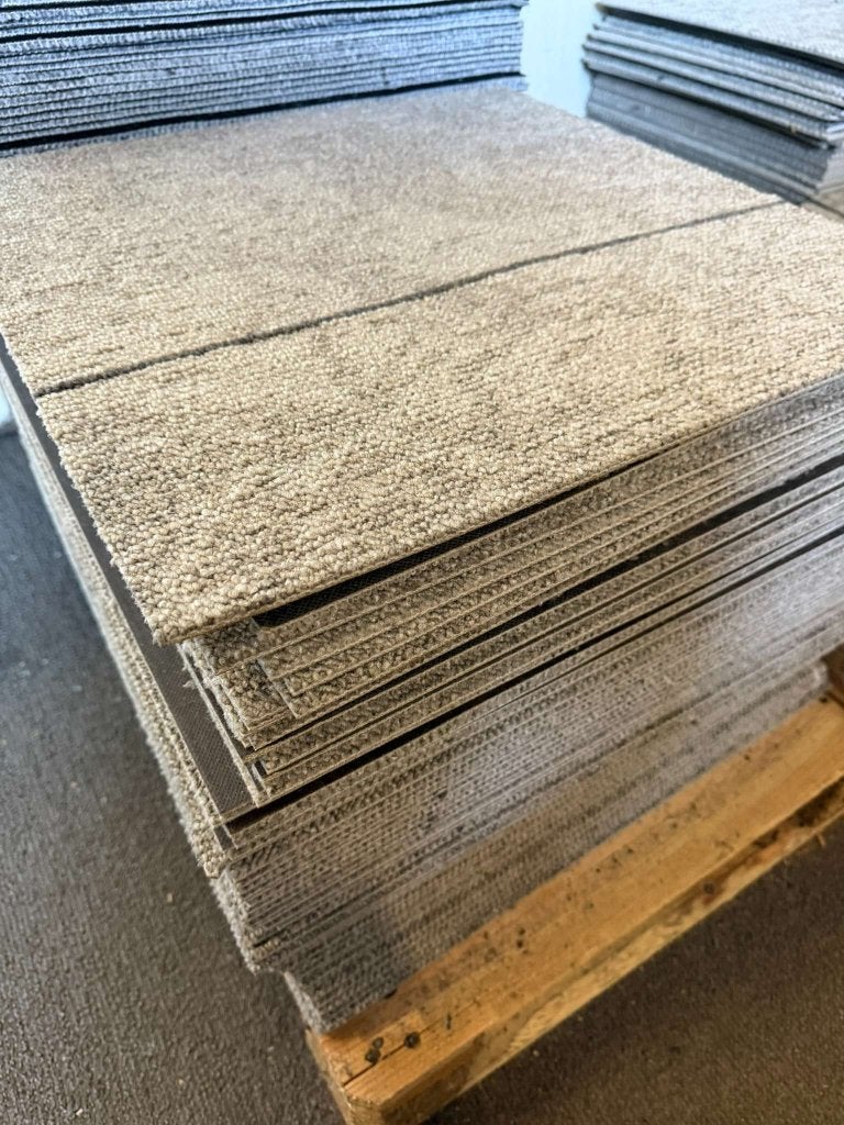 Partij Desso tapijttegels B-keus Grijs 50x50cm nieuw #11, Niet ingevuld, Nieuw, Geel, Tapijttegels