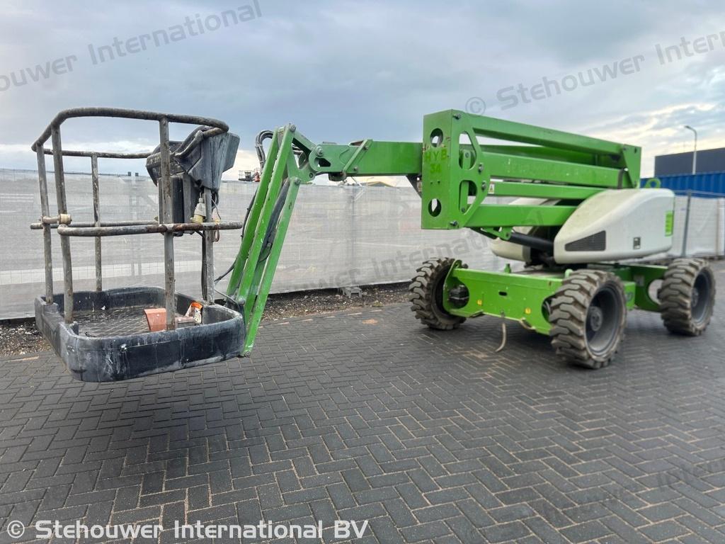 Niftylift HR17 Hybride hoogwerker 4WD Nifty Lift HR 17 4X4, Zakelijke goederen, Machines en Bouw | Liften, Steigers en Ladders