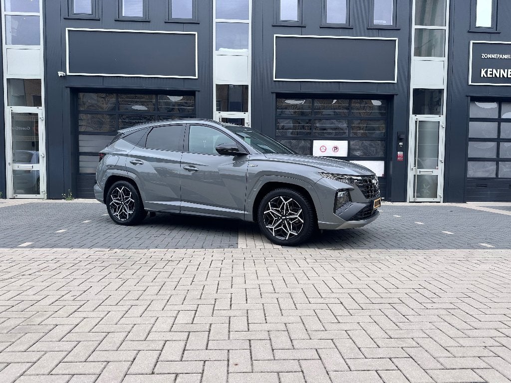 Hyundai Tucson Sky N-Line PHEV van 12-2022 FULL OPTIONS, Automaat, Dealer onderhouden, Zwart, 4 cilinders