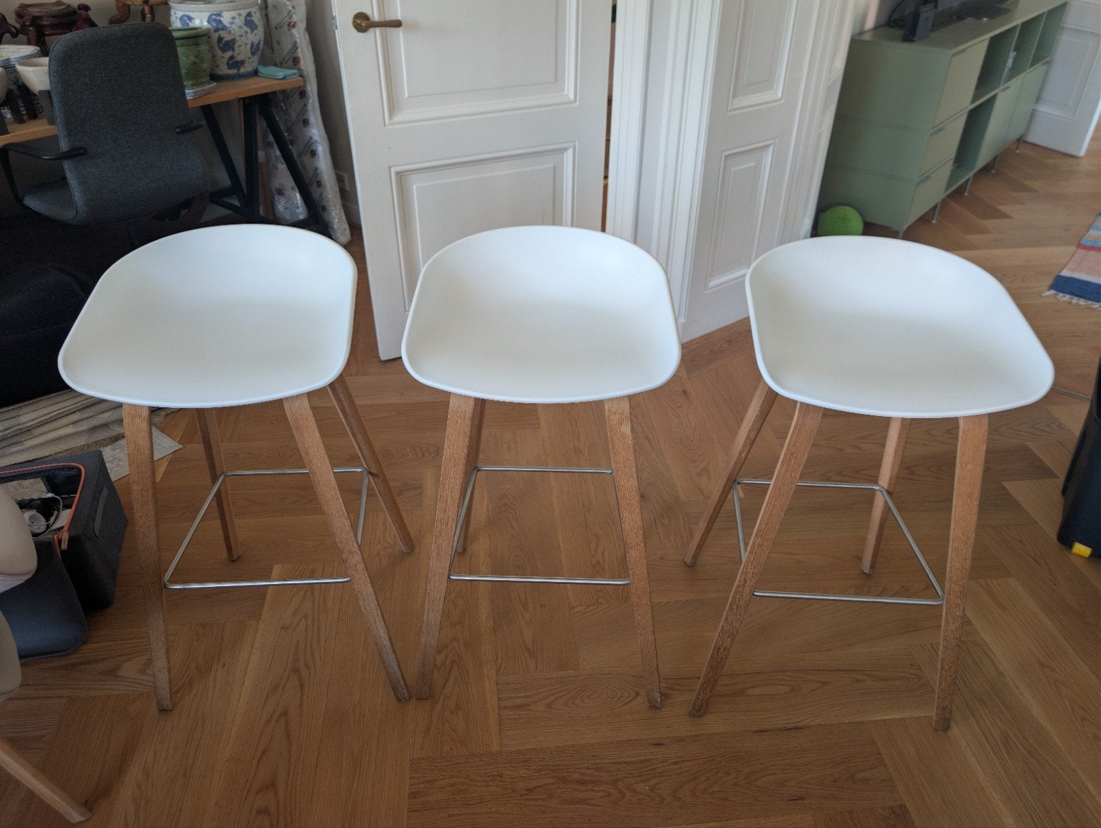 3 HAY bar stools, Ophalen, Wit, Zo goed als nieuw, Vijf, Zes of meer stoelen