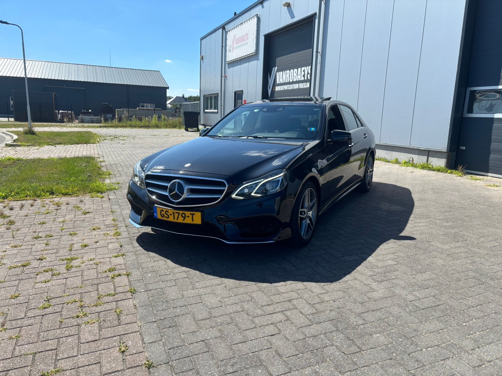 Mercedes-Benz E-Klasse 3.0 D E350 Bluetec Sedan AUT 2014, Achterwielaandrijving, Parkeerassistent, Leder, Diesel