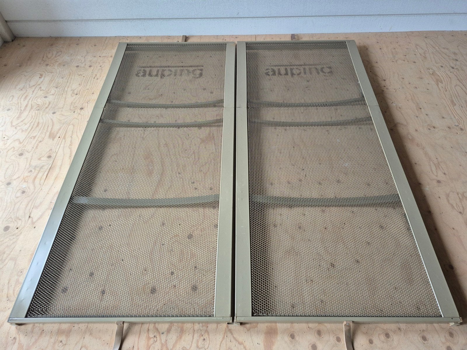 90x200cm,auping bed,handverstelbare spiraalbodem,bedbodem, Ophalen, Gebruikt, 90 cm, Tweepersoons