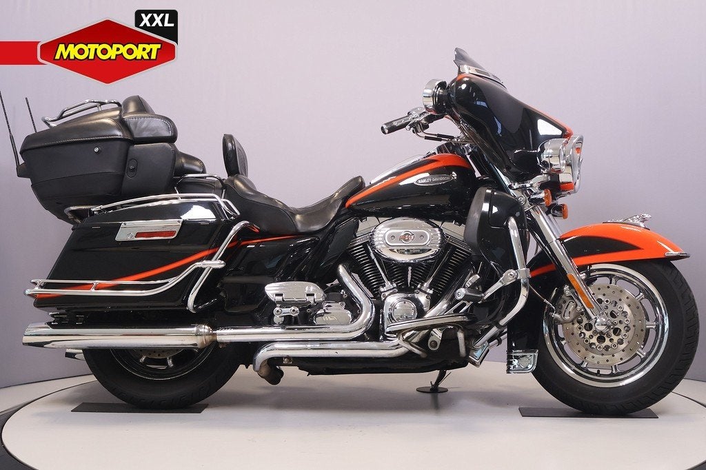Harley-Davidson ELECTRA GLIDE ULTRA CVO (bj 2007), H-DCUSTOMERSERVICE@Harley-Davidson.com, Harley-Davidson Benelux, Bedrijf, Toermotor