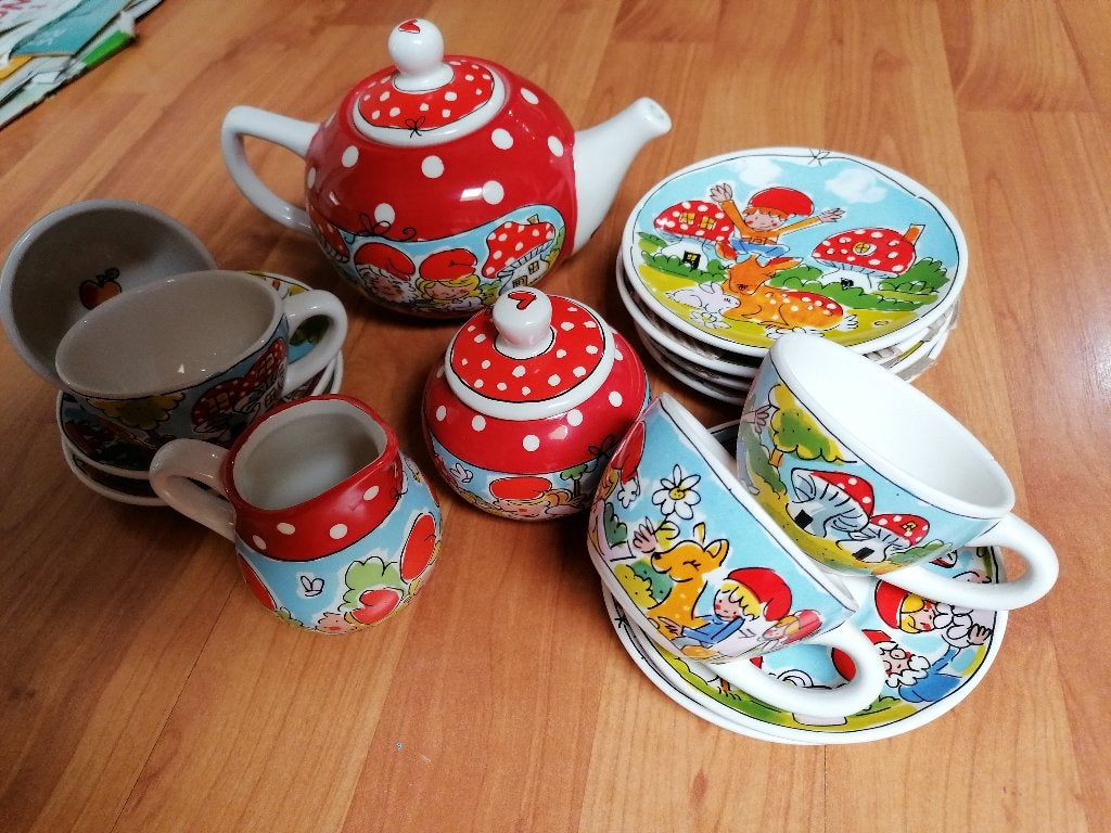 te koop douwe egberts kinderserviesjes en blond, Ophalen, Nieuw