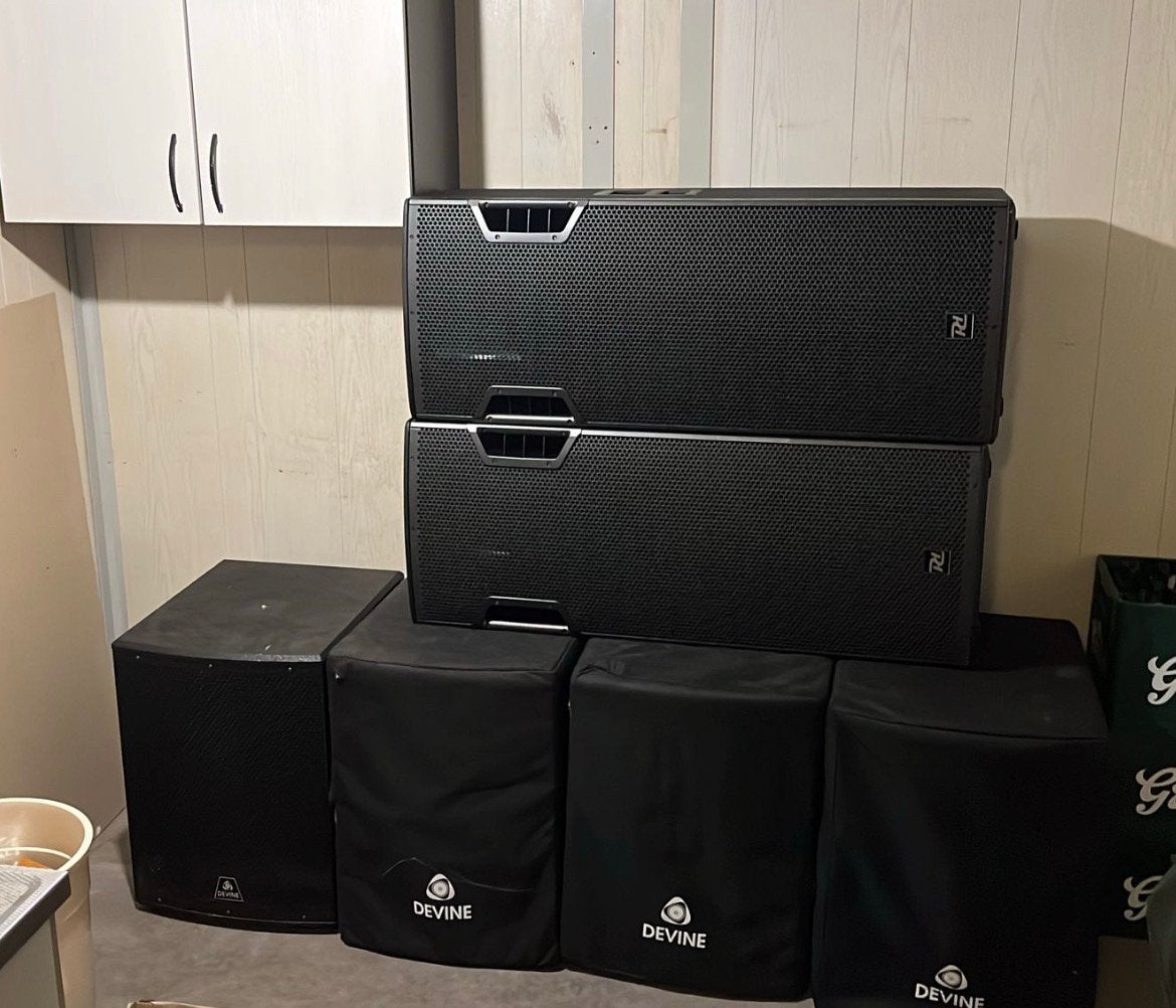Complete Geluid set. PowerDynamics Tops, Devine 15” subs, Ophalen, Gebruikt, 1000 watt of meer, P.A.