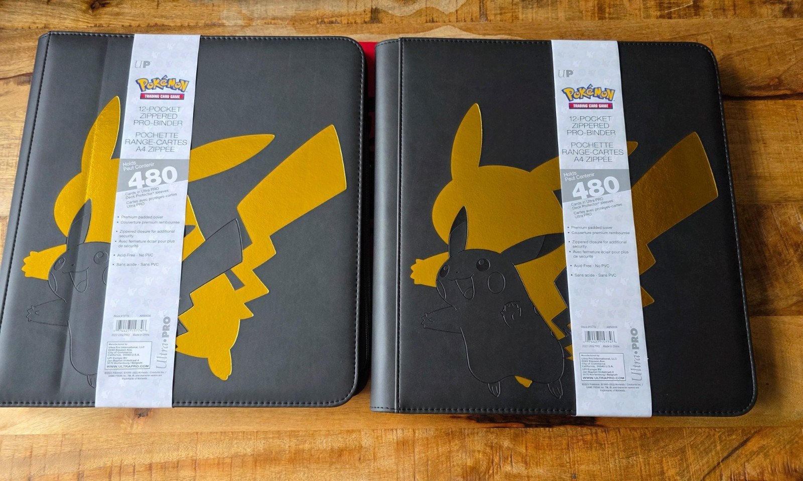 ultra pro binders pikachu, Verzenden, Zo goed als nieuw, Boek of Catalogus