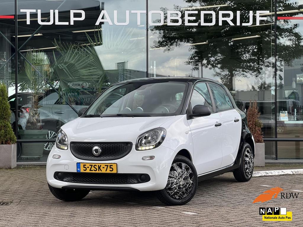 Smart forfour 1.0 Essential Edition Topstaat! NLauto NAP, Keurmerk '100% Onderhouden', Gebruikt, 4 stoelen, Wit