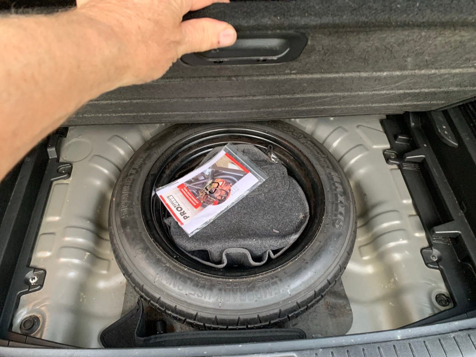 Foto 15 van Hyundai Kona 1.0 T-gdi 120pk 2WD 2020 Grijs inruil mogelijk